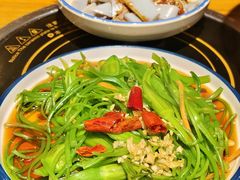 -民食香·腊排骨野生菌美食(木府店)