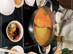 -呷哺呷哺(青岛香港中路银座店)