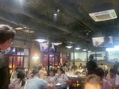 -马路牙子烧烤音乐酒馆(望京店)