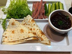 -巧克力渔家.小船海鲜胶东菜(万平口店)