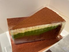巧克力抹茶蛋糕-black rainbow coffee