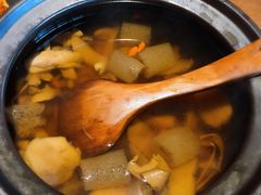 -云海肴·汽锅鸡·云南菜(天山百盛优客店)