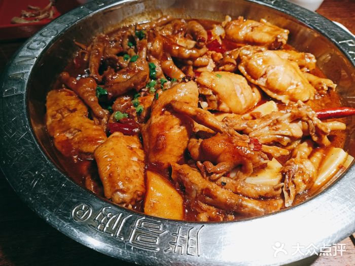胖哥俩肉蟹煲(学林街店)鸡翅煲图片