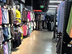 -迪卡侬(西三旗店)