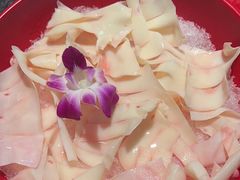 -醉董牛川派鲜肉自选火锅(烟台店)