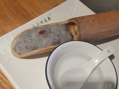 -小小河边鱼(天润城店)