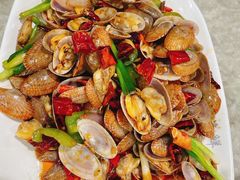 -四川小胡子海鲜(丁村万人海鲜广场店)