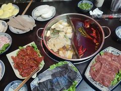 -重庆故事姊妹老火锅(财经学院店)