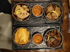 -银米·云南传统过桥米线(双廊黑金冠店)