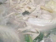 -陈大锅·岳阳鱼馆·地道岳阳菜(美食街店)