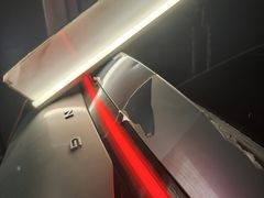 -鲨鱼皮汽车凹陷玻璃修复(静安店)