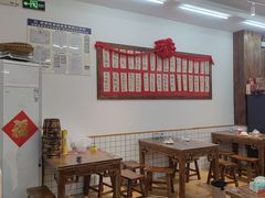 -佬缸炮江湖川菜(玉林店)