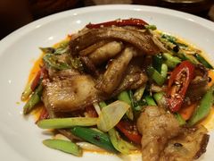 -有红鸡毛店·川菜(建设路店)