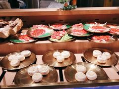 -梨花甄选自助烤肉(小寨原力场店)
