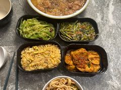 -浩海火燒雲傣家菜(芮欧百货店)