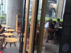 -星巴克臻选(济南恒隆店)