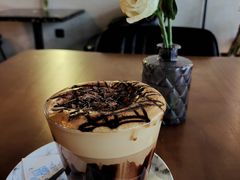 -MOLECULECOFFEE.MANDO 莫勒喝咖啡