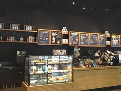-星巴克(洛阳中州路王府井店)