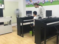 -爱琴孩专业钢琴培训机构