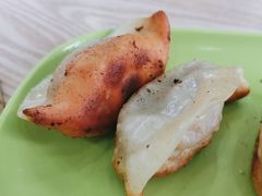 -珊珊小笼馆(仙霞路店)