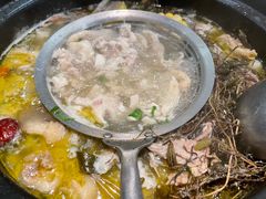 -野迹·石橄榄鸡·烧烤(新洲店)