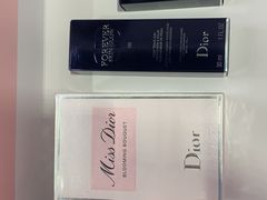 -DIOR迪奥(德基广场女装店)