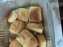 香蒜松软方方包-达美乐比萨(商城路店)