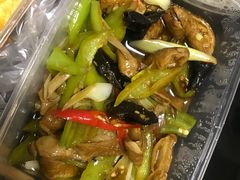 尖椒肥肠-排骨王·三十年本地老菜馆