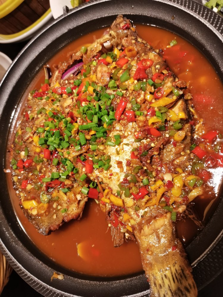 湘菜名典——臭桂鱼,初尝微臭,但肉质紧实,入口余香,要细品方可领略