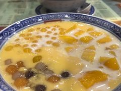 -赵记传承特色牛奶甜品(泉城广场店)