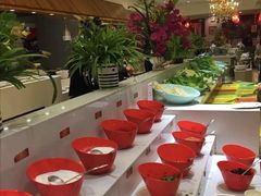 自助调料区-泉福居酱骨头自助广场(南大街商业步行街店)