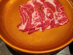 -牛YO寿喜烧·铁板烧和牛火锅自助(市府恒隆店)