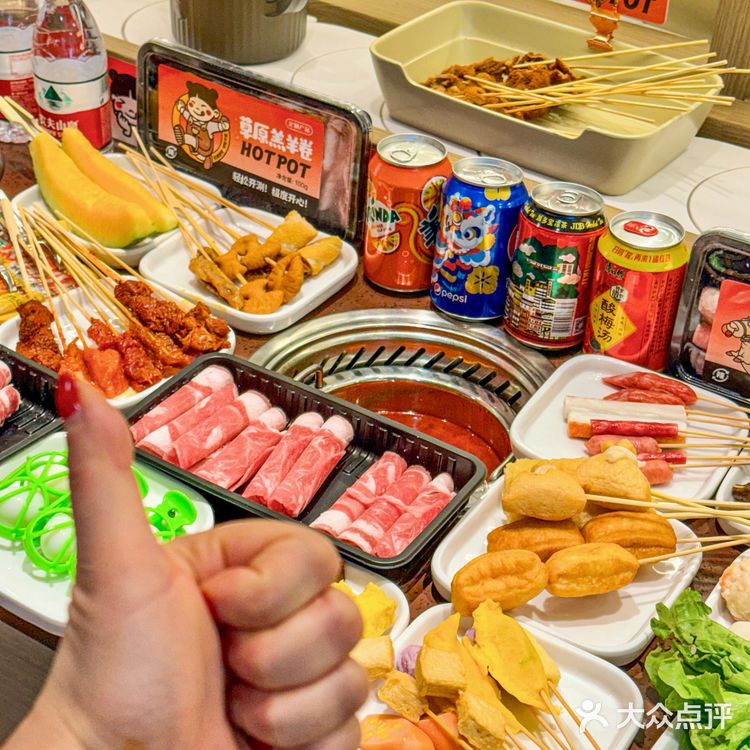 真不是我吹！这家回转小火锅真的人太多了