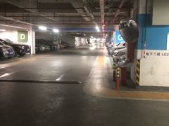 -万象城-停车场