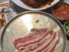 -草家酱蟹炭火烤肉店(珲春南路一店)