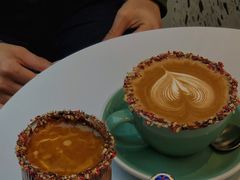 -Line 咖啡(石厦花园店)