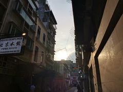 -荣晖咖啡美食(司打口店)