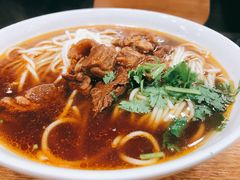 红烧牛肉面-南城香·饭香串香馄饨香(青年路店)