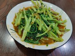 虾头油炒油麦菜-家利美食店