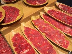 -钱小奴海鲜自助黑金店(杭州滨江龙湖店)