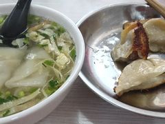 -黄阿姨锅贴大王(万航渡路店)