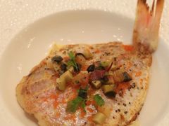 碳烤金线鱼，时令蔬菜，柑橘黄油汁-福楼法餐厅FLO