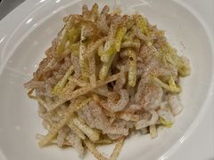 虾子韭黄炒桂鱼丝-扬州香格里拉·香宫中餐厅