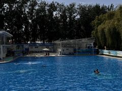 -青年湖公园水上世界
