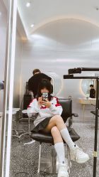 -Tloml salon