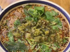 -云阿蛮云南生烫牛肉米线(奉贤路店)