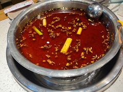 -肖肖酸萝卜鱼火锅(总店)