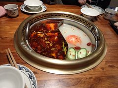 -渝都辣夫重庆老火锅(华新店)