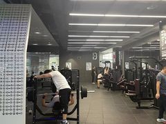 -帝豪斯健身俱乐部(市府恒隆广场店)