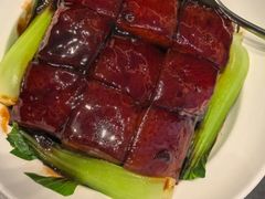 -鞍山大白鲨美食酒店